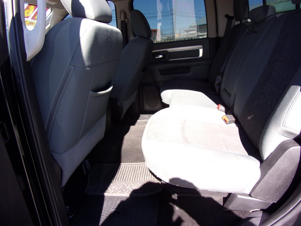 2016 Ram 1500 - $24,500
