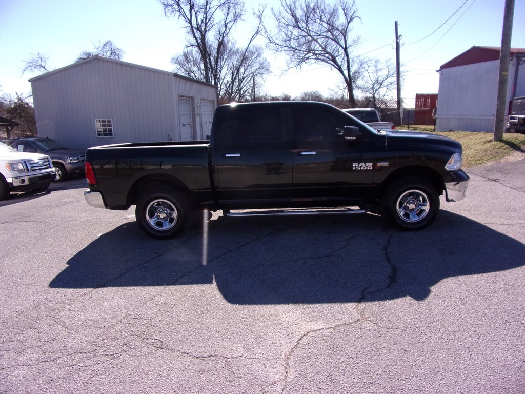 2016 Ram 1500 - $24,500