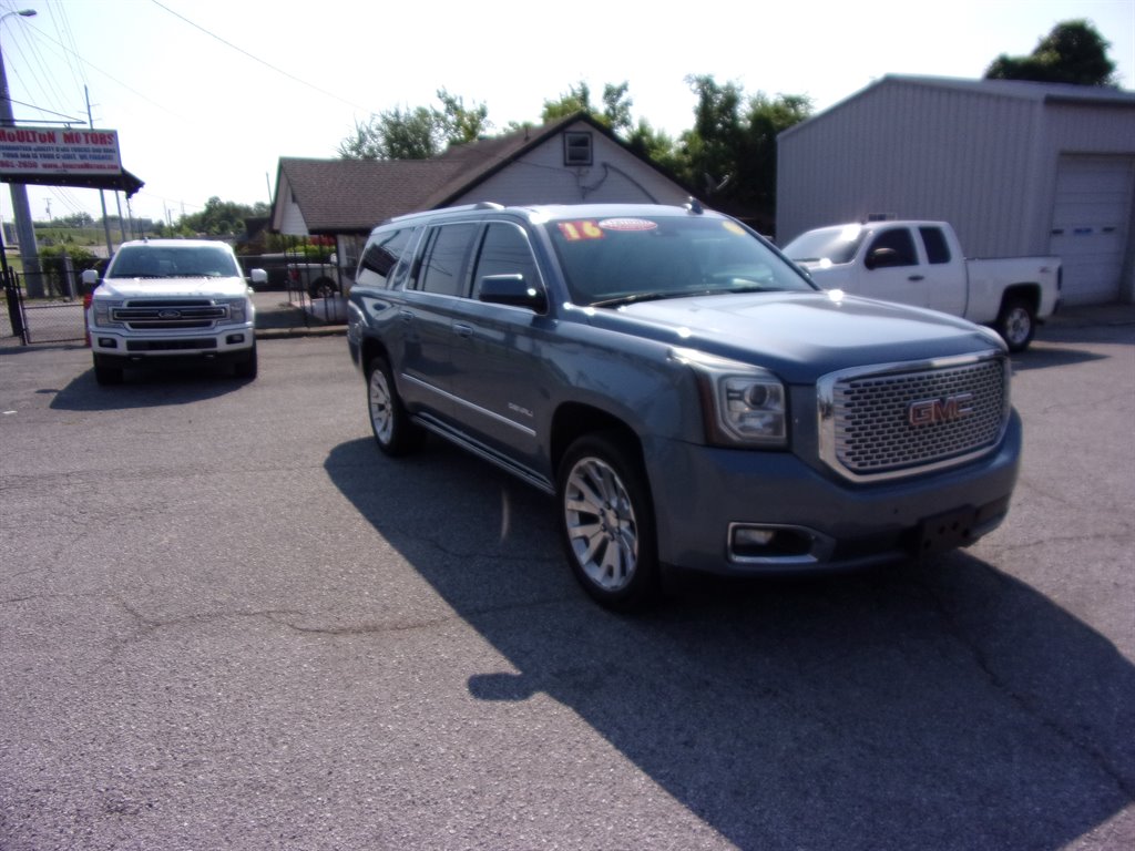 2016 GMC Yukon - $24,900