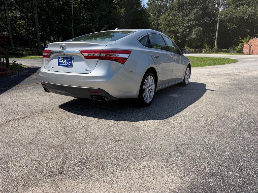2013 Toyota Avalon - $12,995