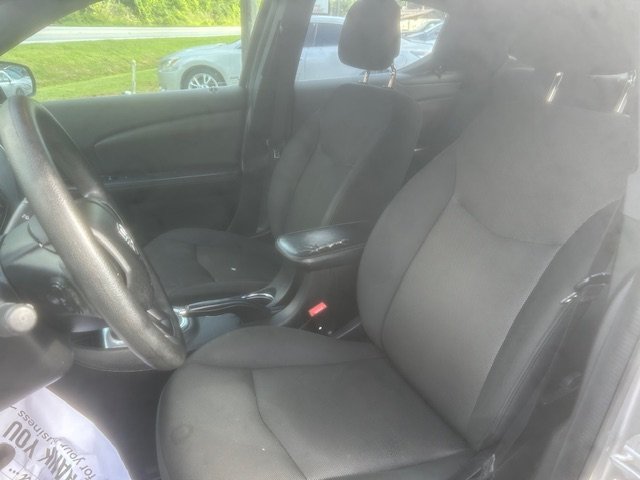 2014 Dodge Avenger - $8,995