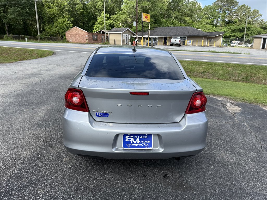 2014 Dodge Avenger - $8,995