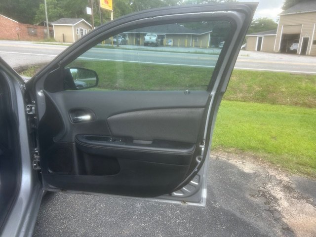 2014 Dodge Avenger - $8,995