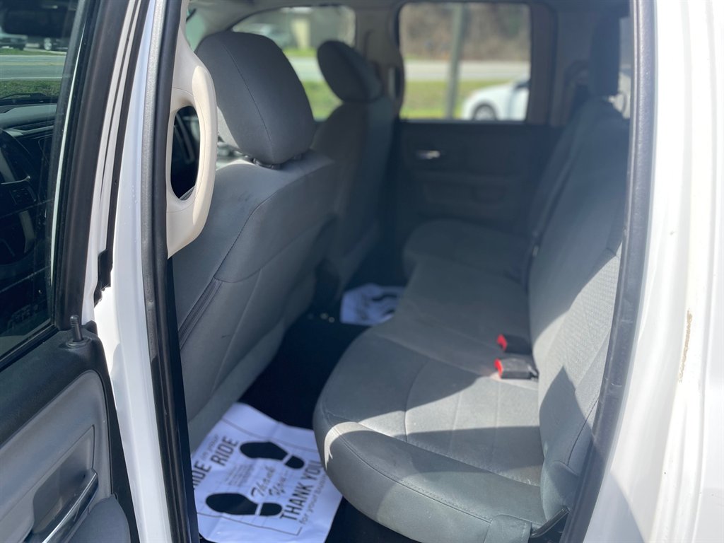 2016 Ram 1500 - $14,995
