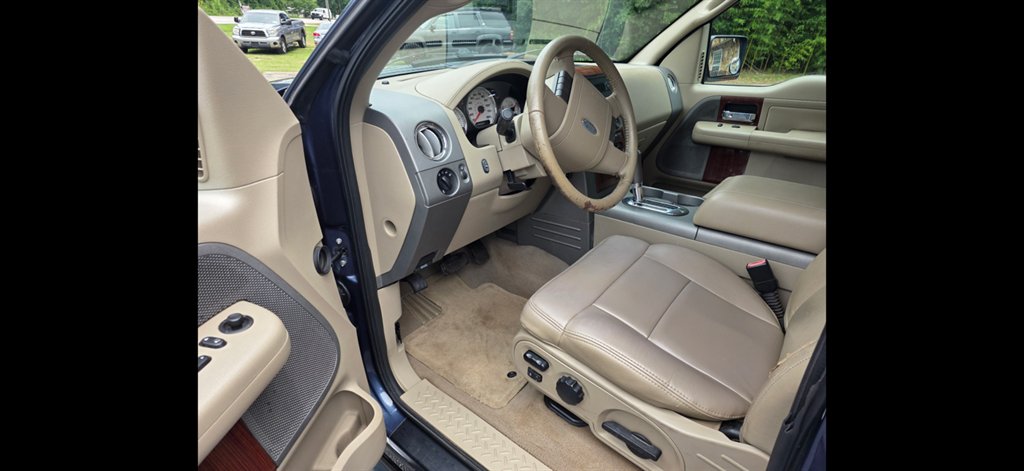 2006 Ford F-150 - $10,995