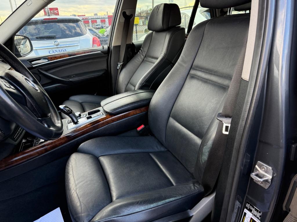 2013 BMW X5 xDrive35i photo