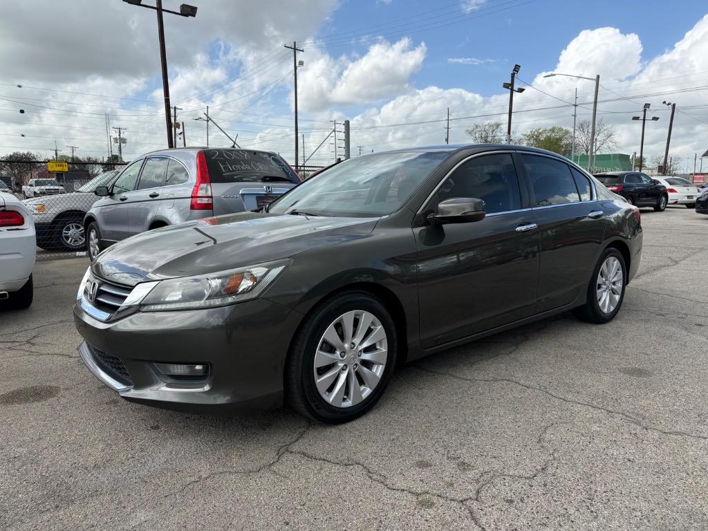 2014 Honda Accord - $11,995