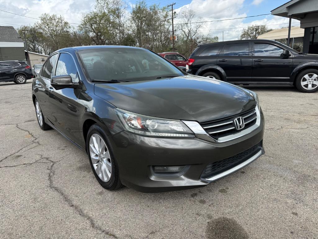 2014 Honda Accord - $11,995