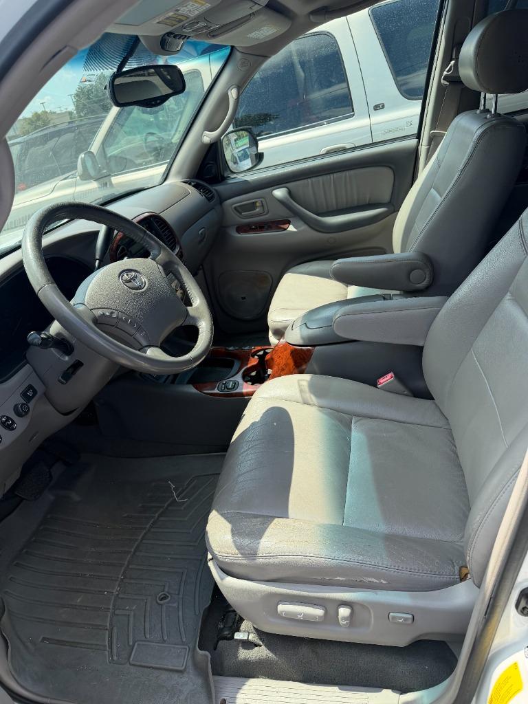 2006 Toyota Sequoia