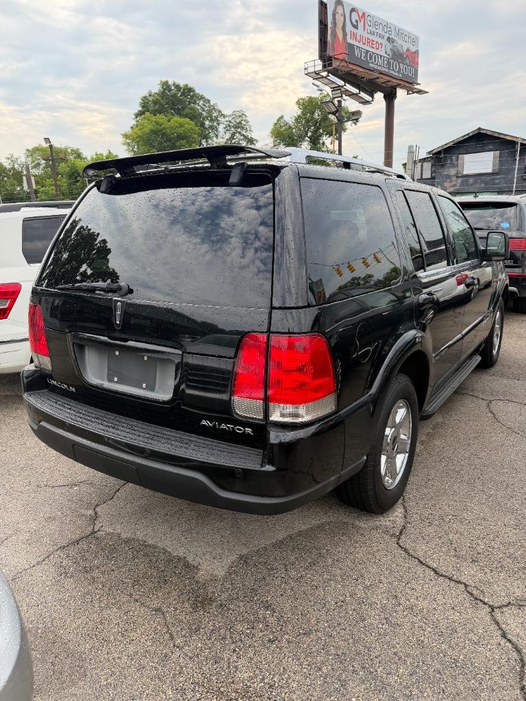2005 Lincoln Aviator - $4,999