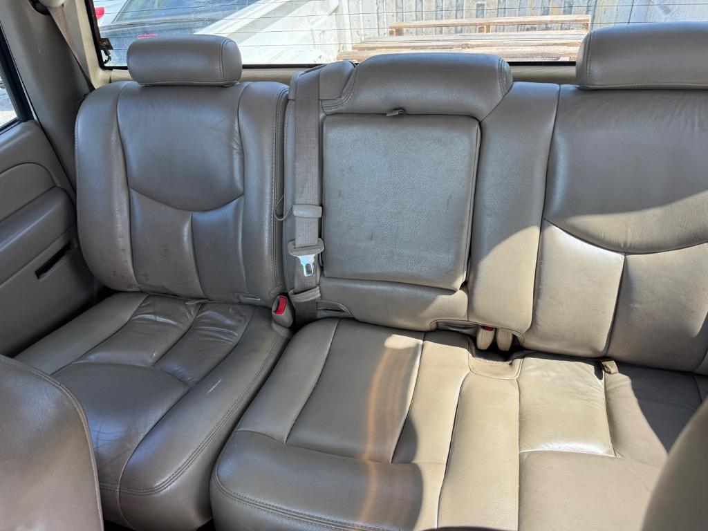 2005 Chevrolet Silverado - $7,595
