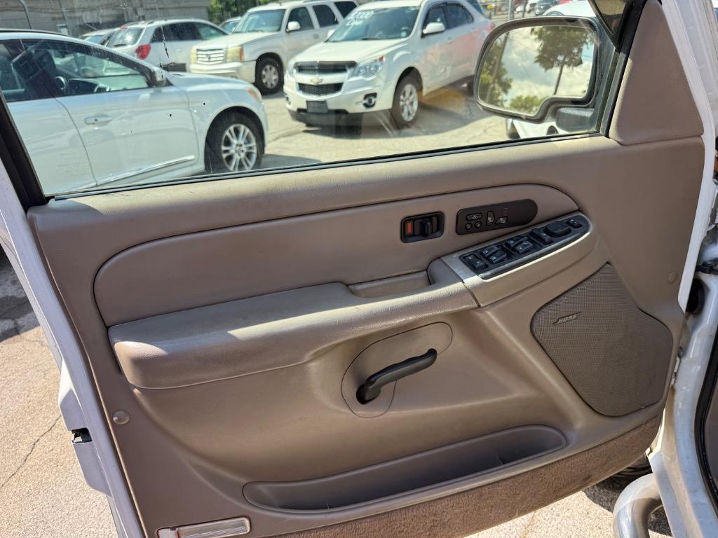 2005 Chevrolet Silverado - $7,595