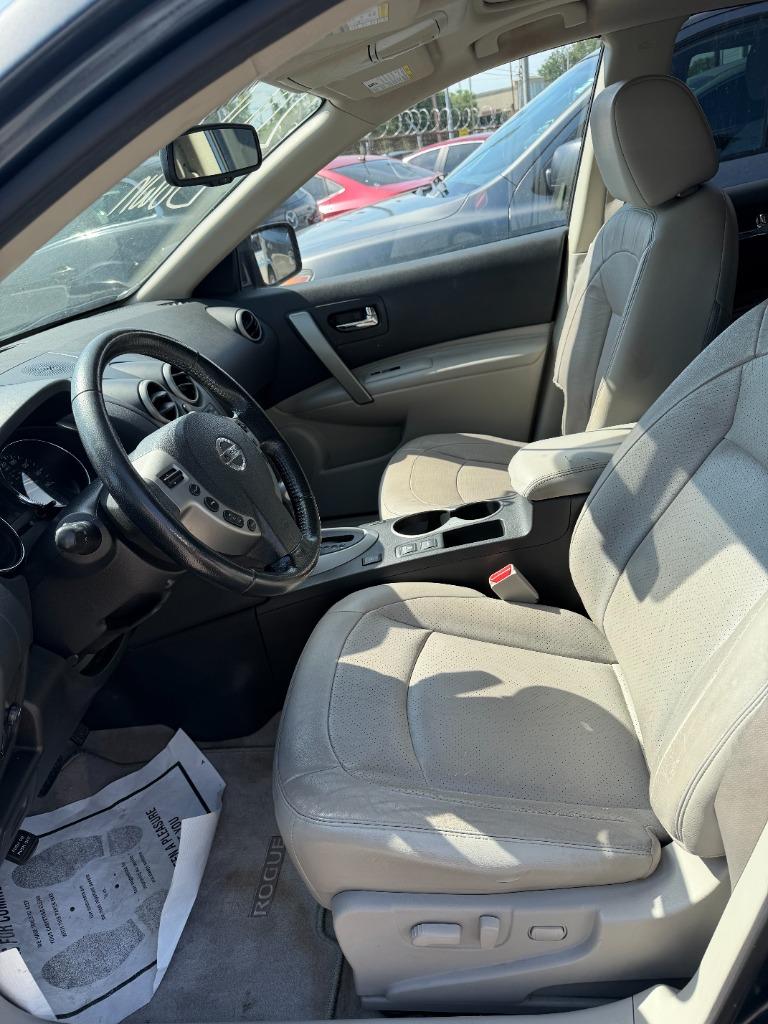 2013 Nissan Rogue - $7,999