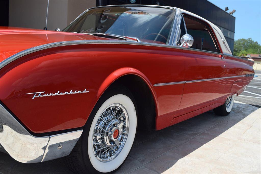1962 Ford Thunderbird Hard TOP - $39,983