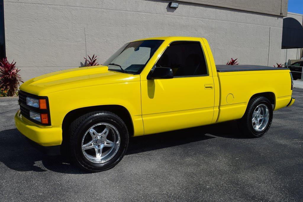 1993 Chevrolet RSX C1500 Cheyenne photo
