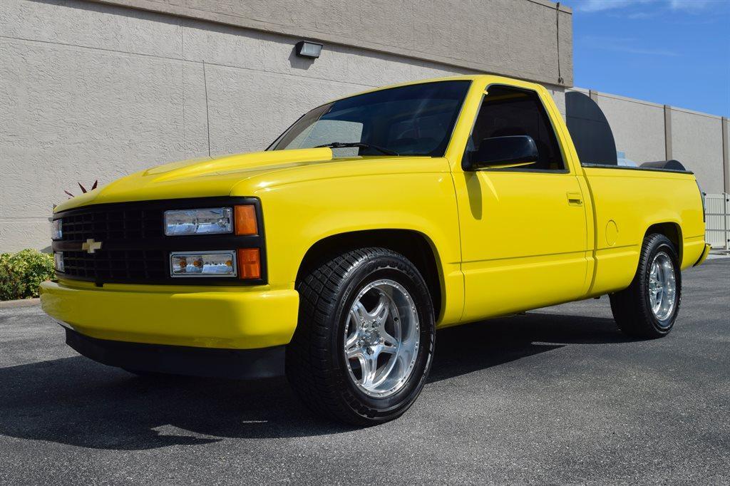 1993 Chevrolet RSX C1500 Cheyenne photo
