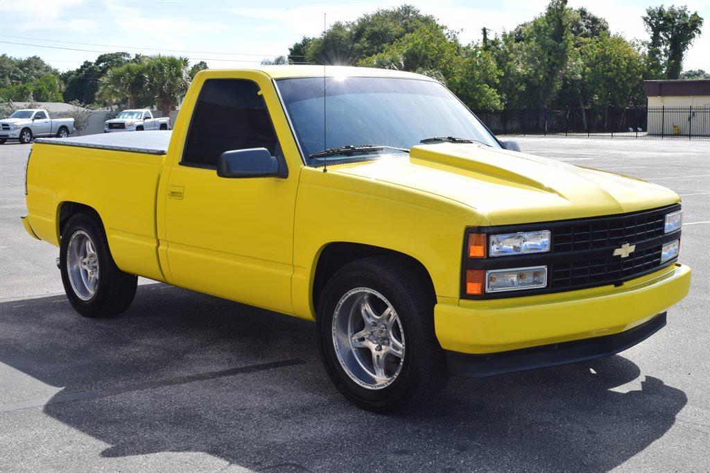 1993 Chevrolet RSX C1500 Cheyenne photo