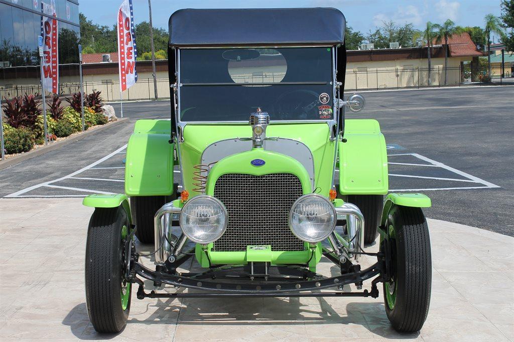 1923 Ford T-Bucket 2DR - $29,983