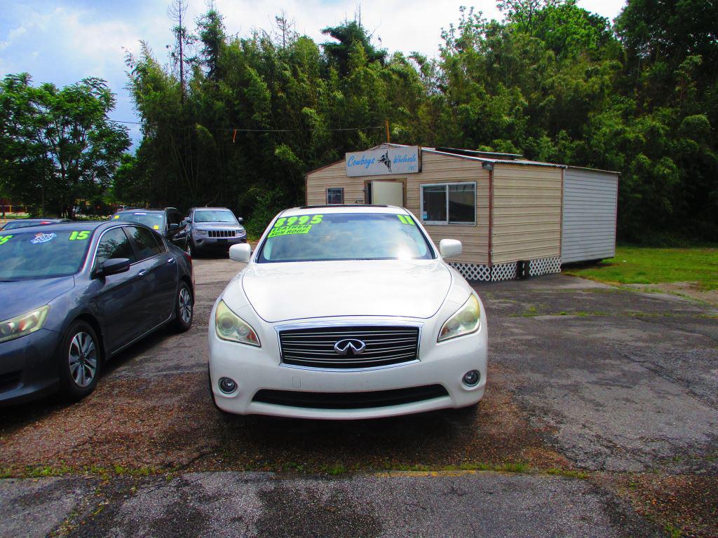 2011 Infiniti M37 photo