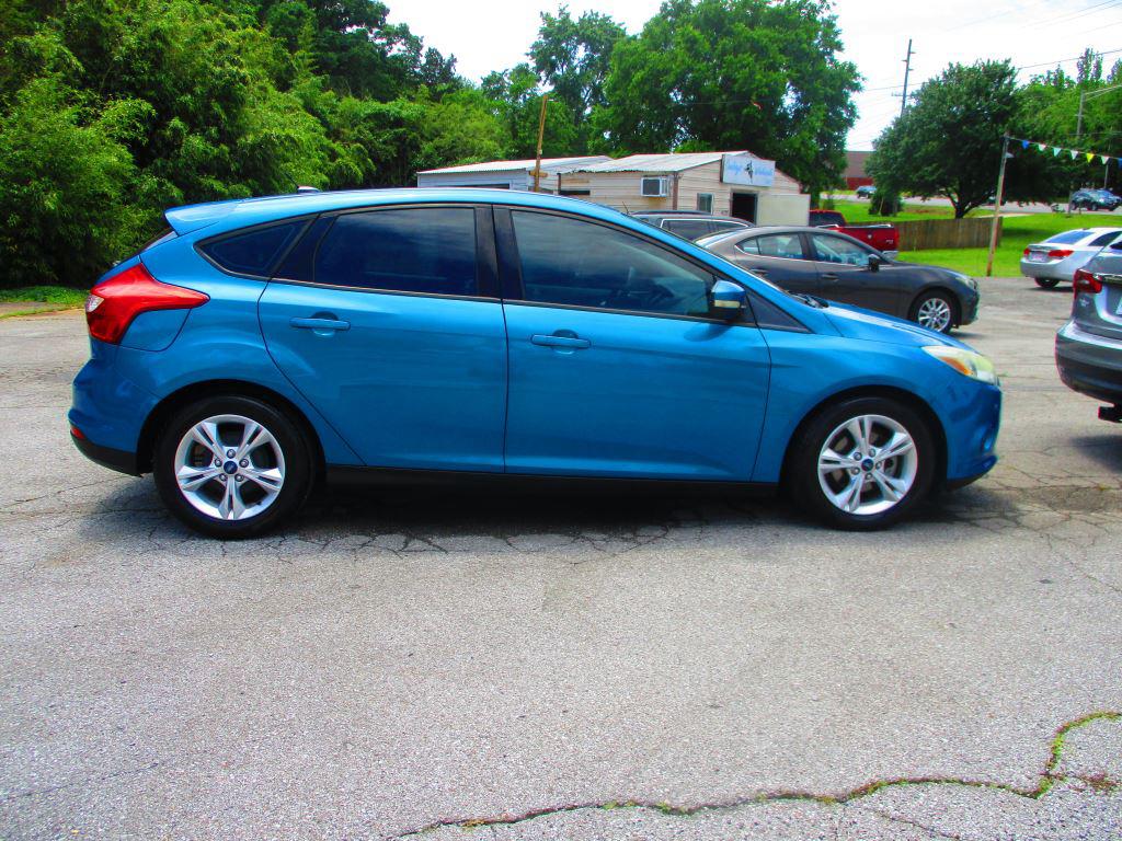 2013 Ford Focus SE photo