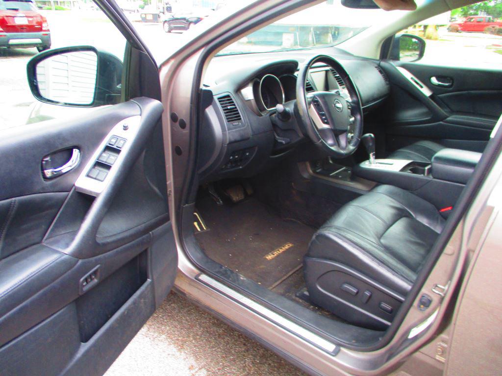 2012 Nissan Murano LE photo