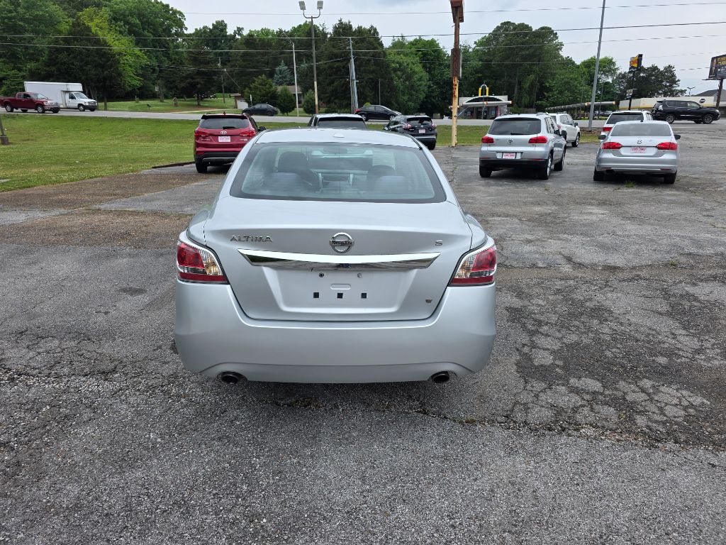 2014 Nissan Altima - $6,995