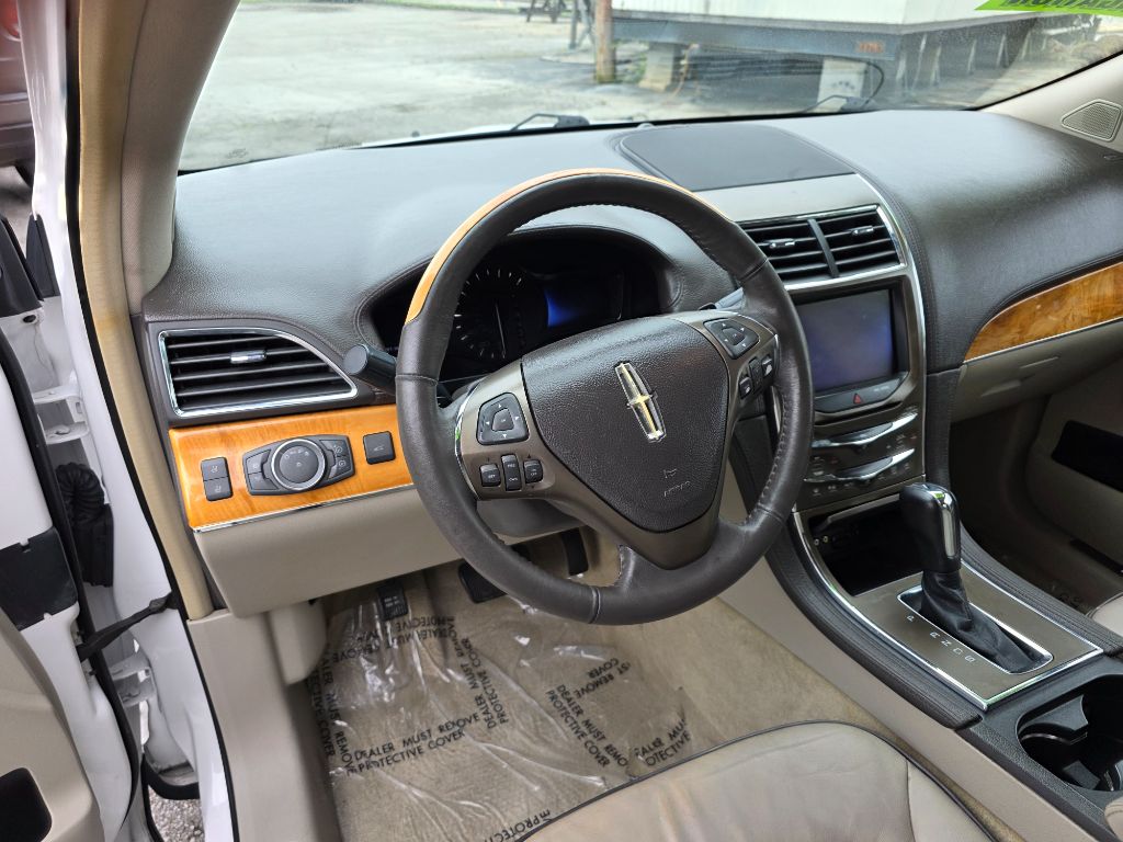 2013 Lincoln MKX - $9,995
