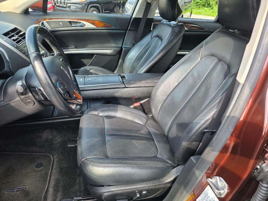 2016 Lincoln MKZ - $10,995