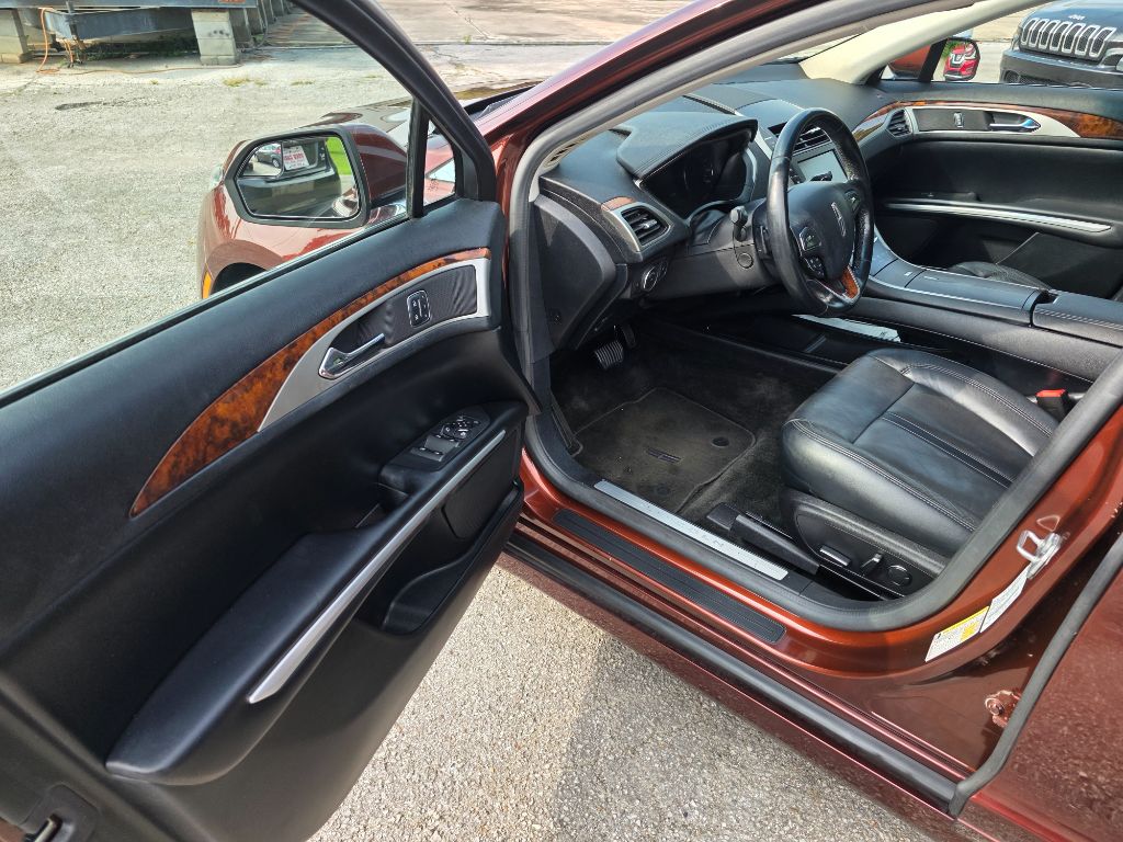 2016 Lincoln MKZ - $10,995