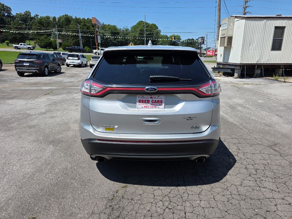 2015 Ford Edge - $7,995