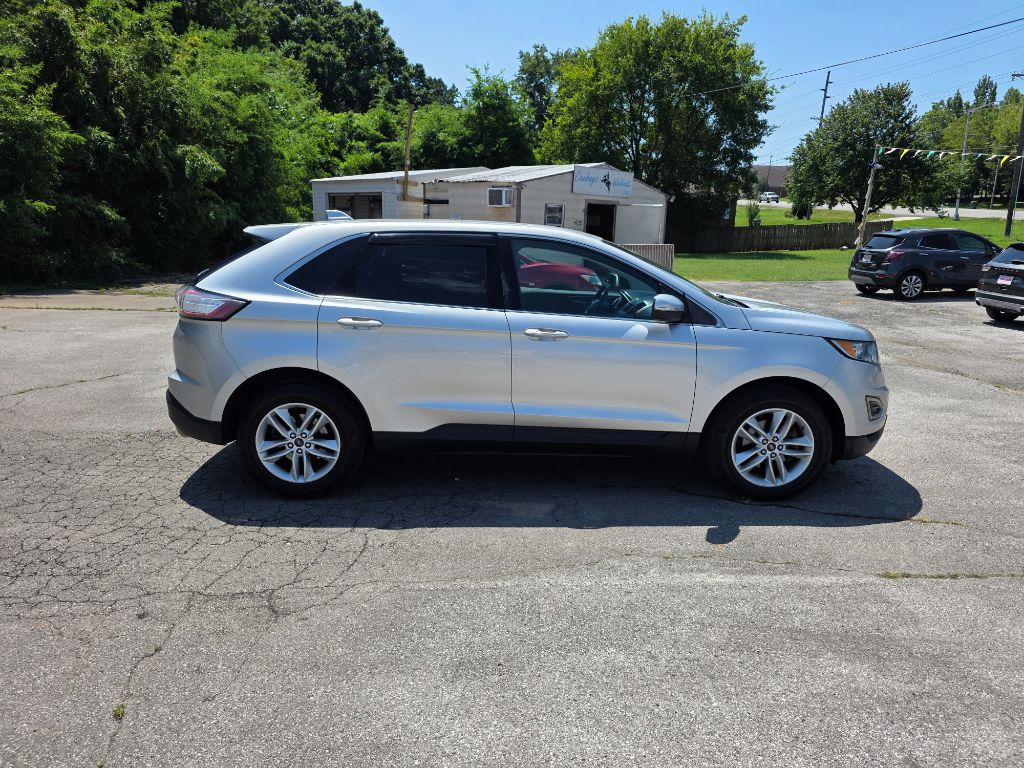 2015 Ford Edge - $7,995
