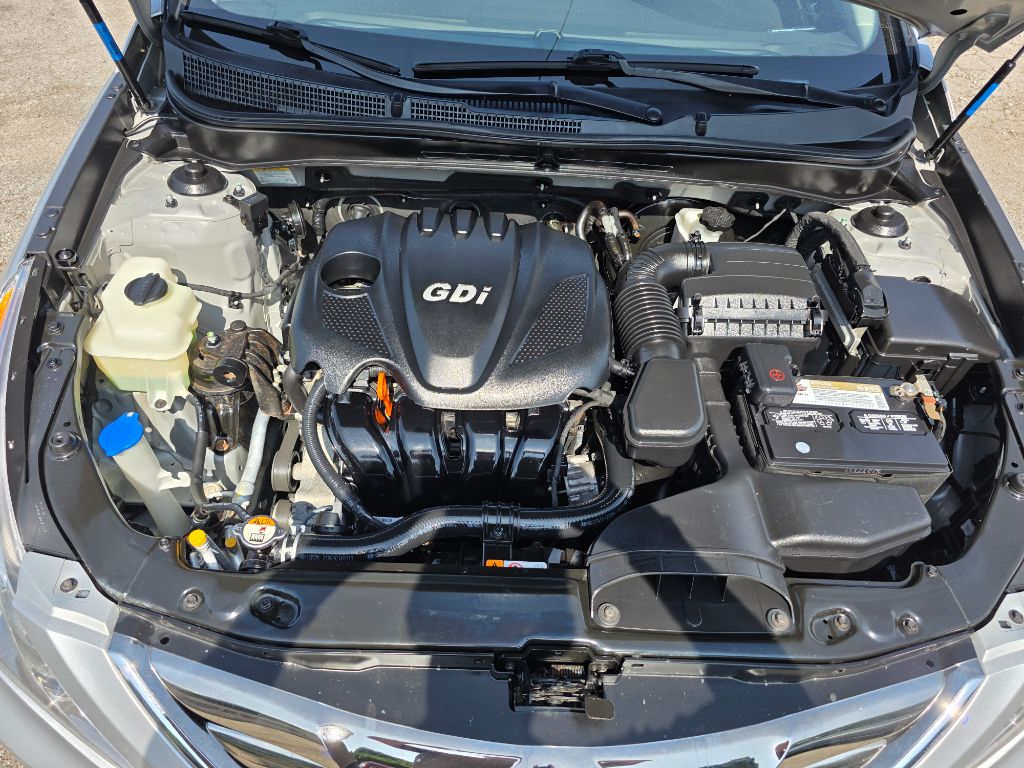 2013 Hyundai Sonata - $8,995