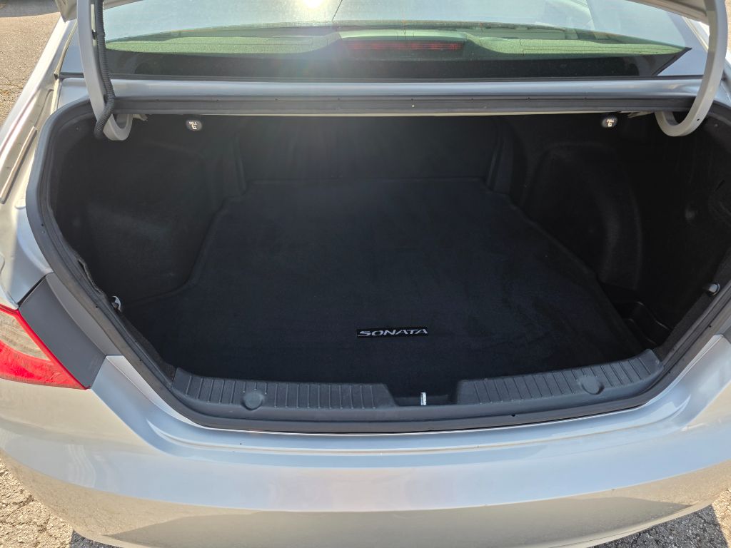 2013 Hyundai Sonata - $8,995