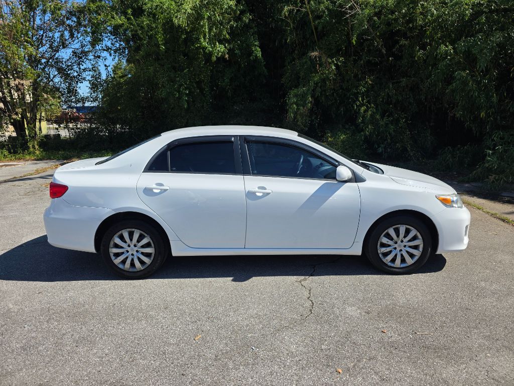 2012 Toyota Corolla - $8,995