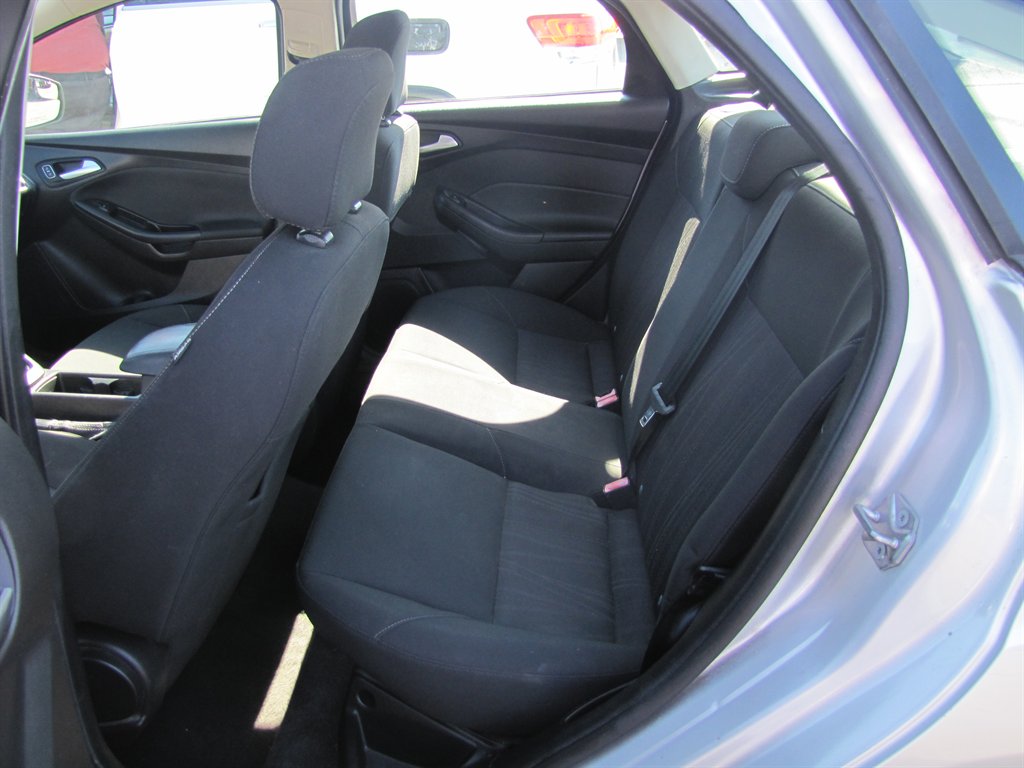 2015 Ford Focus - $6,995