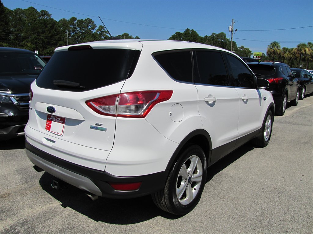 2015 Ford Escape - $7,995