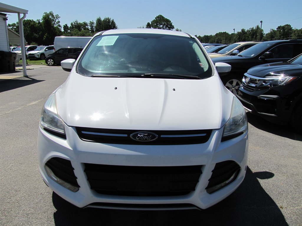 2015 Ford Escape - $7,995