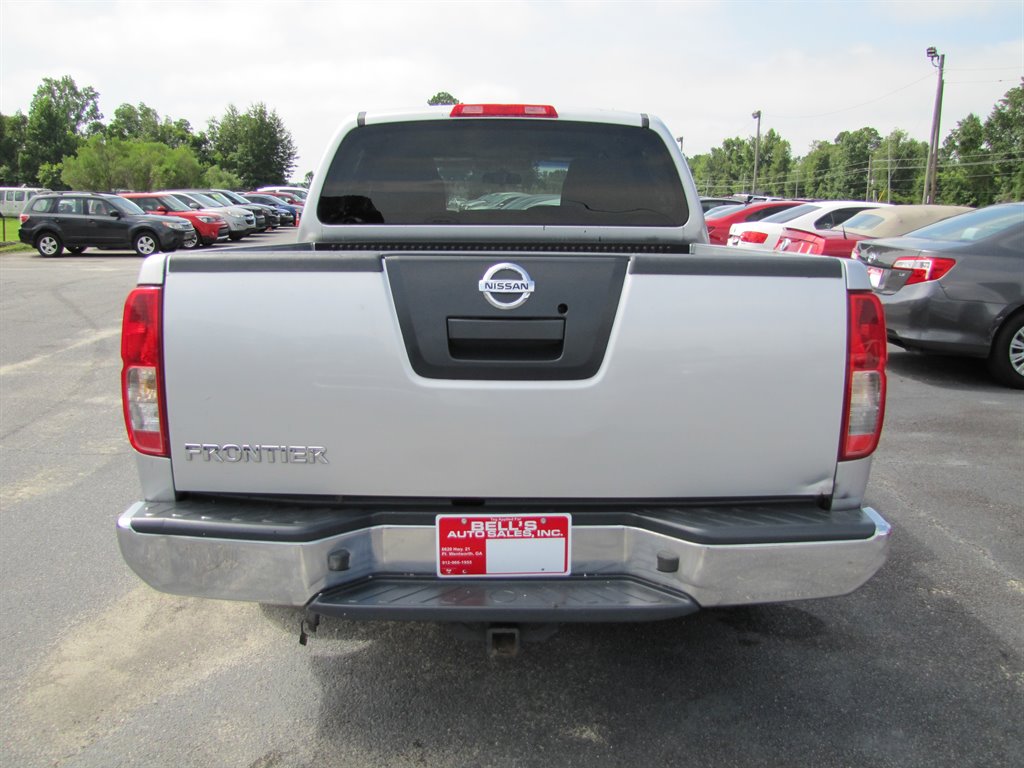 2011 Nissan Frontier S photo