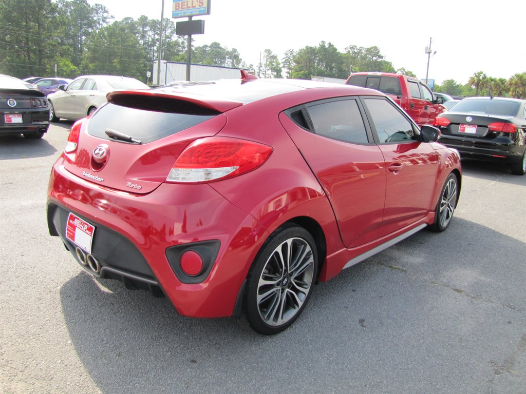 2016 Hyundai Veloster Turbo photo