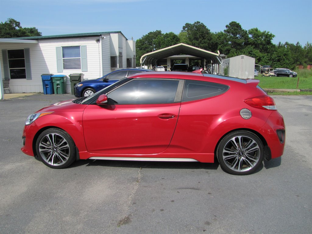 2016 Hyundai Veloster Turbo photo