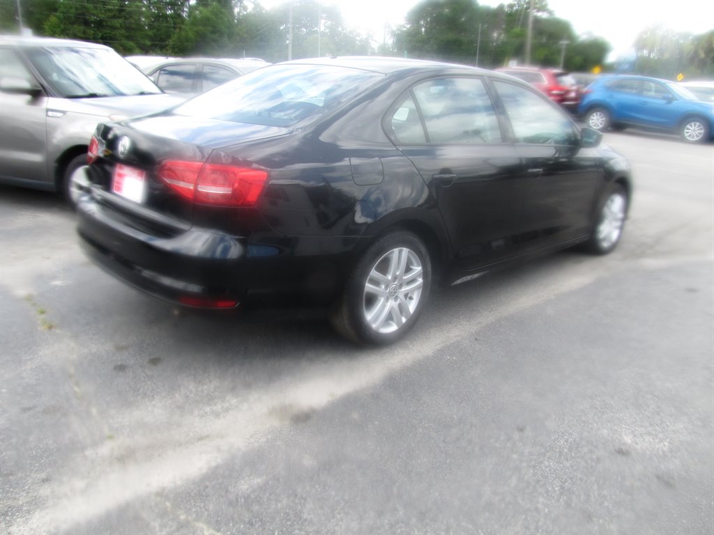 2015 Volkswagen Jetta - $8,995