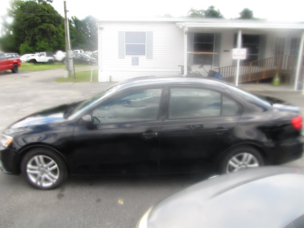 2015 Volkswagen Jetta - $8,995