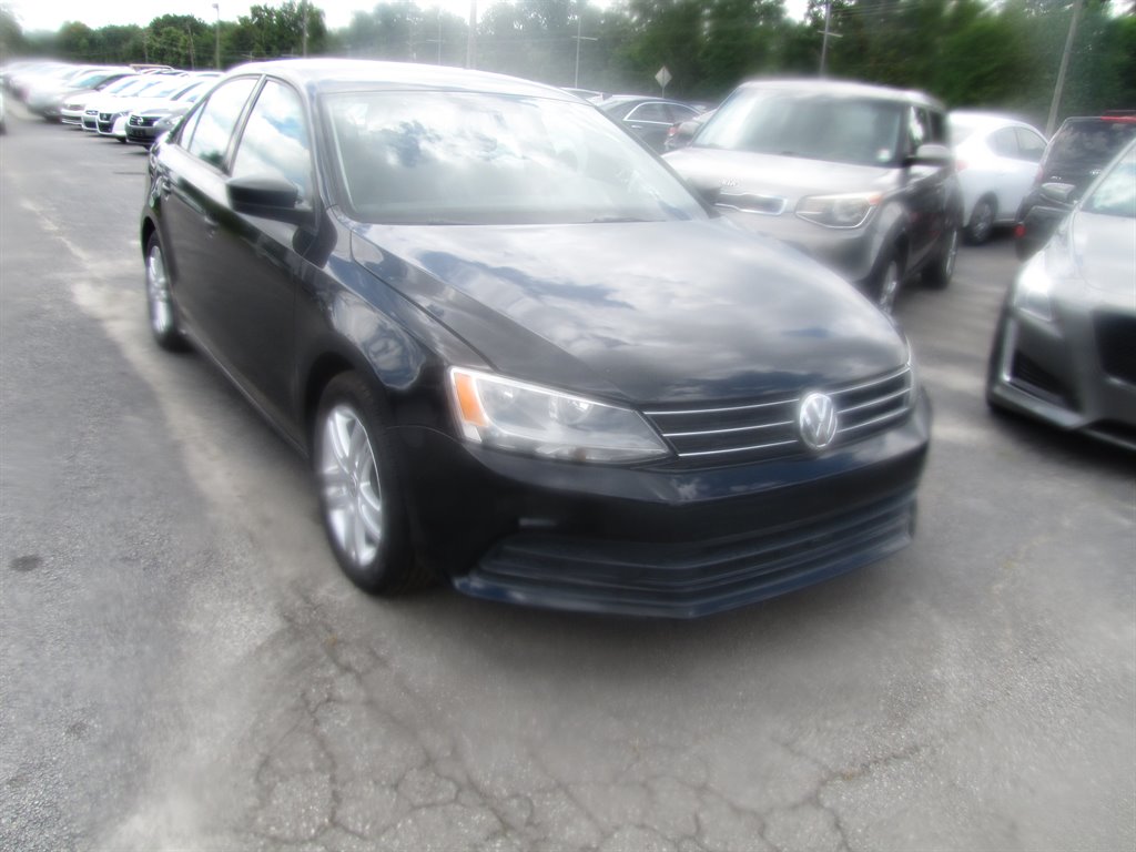 2015 Volkswagen Jetta - $8,995