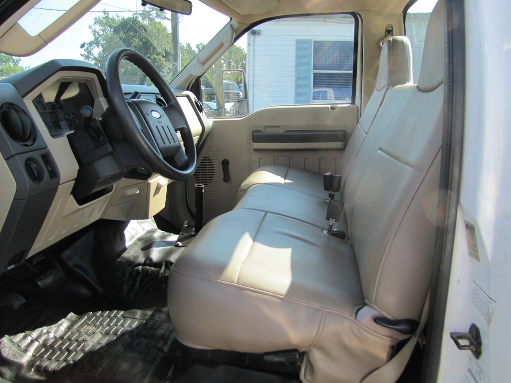 2008 Ford F450  photo