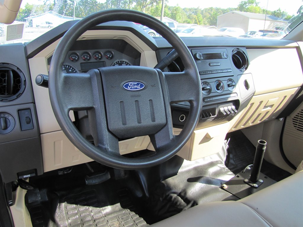 2008 Ford F450  photo