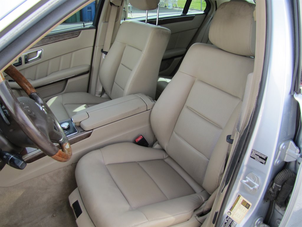 2013 Mercedes-Benz E-Class E350 Sport photo