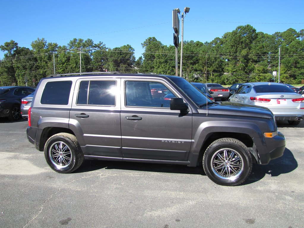 2016 Jeep Patriot - $7,995