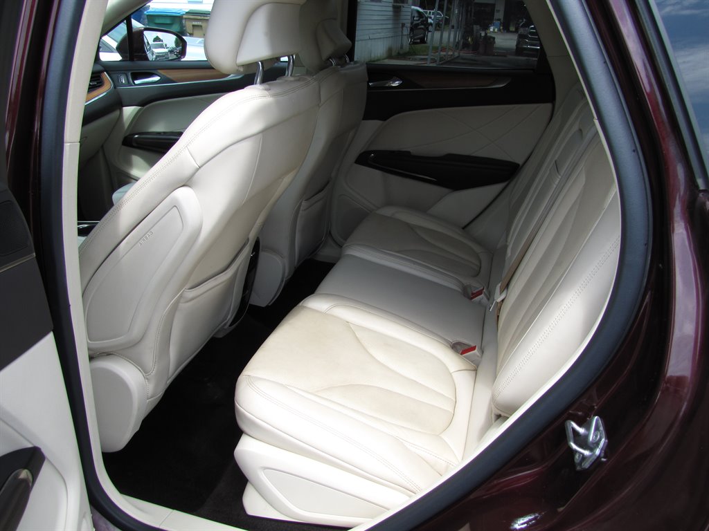 2016 Lincoln MKC - $12,995