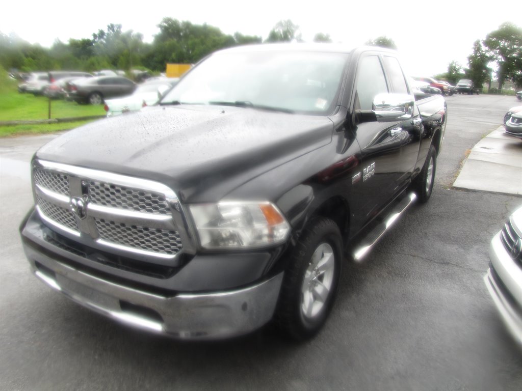 2016 RAM 1500 SLT photo