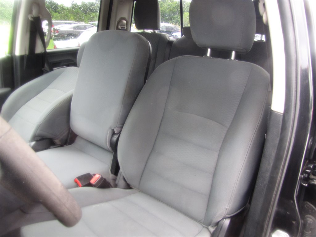 2016 RAM 1500 SLT photo